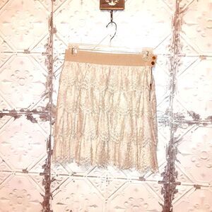 Ann Taylor Ruffled Feminine Whimsical Flowing Lace Skirt Vintage Size 4 Preowned